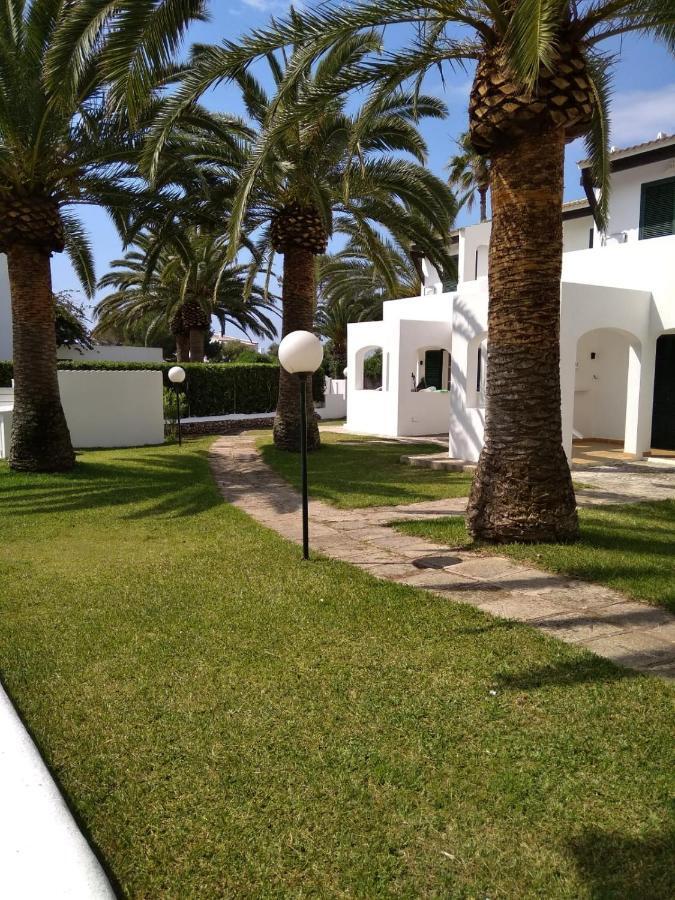 Apartamentos Playa Park Brisas Son Xoriguer Cala 'n Bosch Buitenkant foto